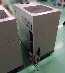 インバーターチラー
