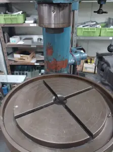 直立ボール盤