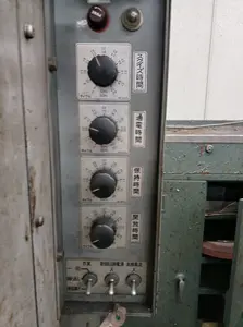 鋼板用点溶接機（スポット溶接機）