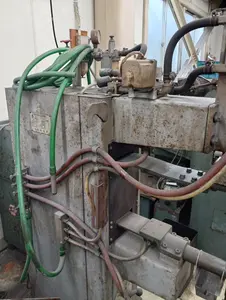 鋼板用点溶接機（スポット溶接機）