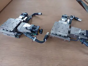 自動ステージ　XY軸リニアボールガイド　コントローラ付（2個）