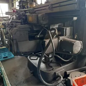 HITACHI　ひざ型フライス盤