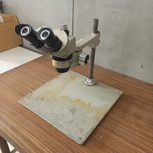 実体顕微鏡　スタンド付き　DIA ZOOM STEREO MICROSCOPE(2)