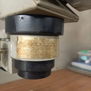 実体顕微鏡　スタンド付き　DIA ZOOM STEREO MICROSCOPE(2)