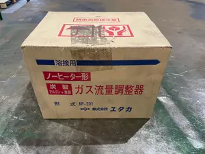 Crown　MAGガス用ノーヒーター型圧力調整器【未使用品】