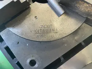 三つ爪スクロールチャック
