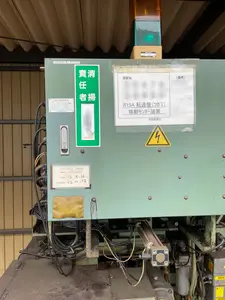 転造盤、移動センター装置