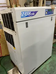 スクリューコンプレッサー