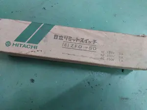 リミットスイッチ 2個