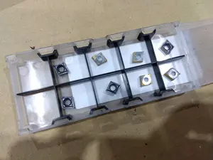 ISCAR  旋盤チップ 8個