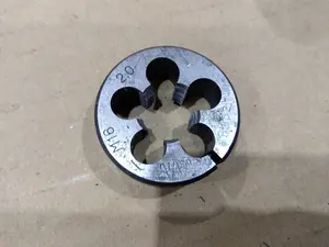SKS材 丸ダイス　38径　M16×2.0