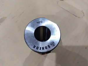 NC旋盤用ボーリングスリーブ