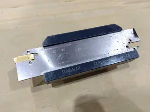 突切り用板バイト＋バイト用ツールブロック