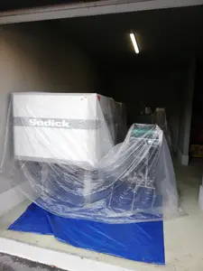 100Tf 横型射出成形機（電動）