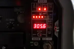 防音型エンジン発電機兼用TIG溶接機 