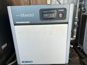 スクリューコンプレッサー