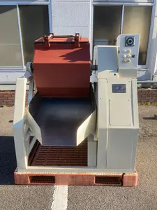 水平式回転バレル研磨機