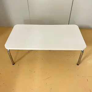 応接セット（センターテーブル＋イス×４）