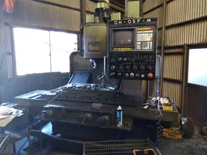 OKUMA　NC立フライス