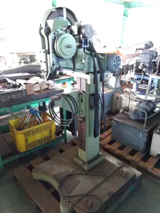リベットセッター（リベットかしめ機）
