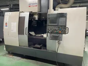 立型マシニングセンター（ジャンク）