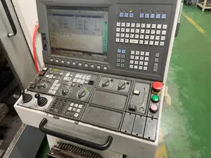 立型マシニングセンター
