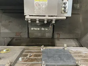 立型マシニングセンター