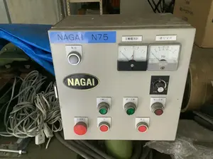 角材を丸に研削