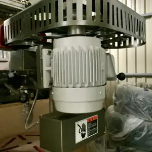立型ボール盤