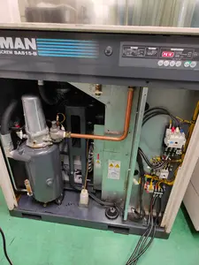 AIRMAN　スクリューコンプレッサー