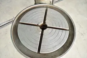 直立ボール盤