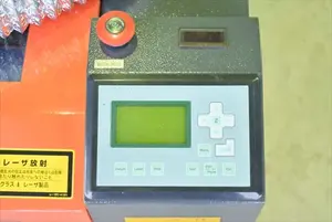 レーザー加工機