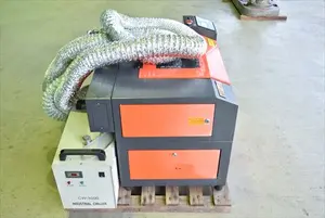 レーザー加工機