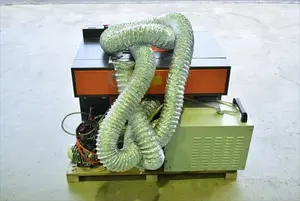レーザー加工機