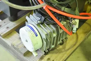 レーザー加工機
