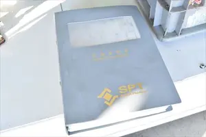 射出成形機