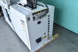 射出成形機