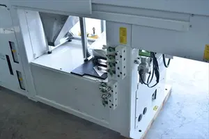 射出成形機