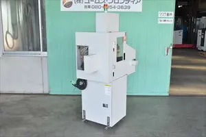 射出成形機