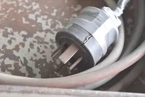 ドリル研削盤