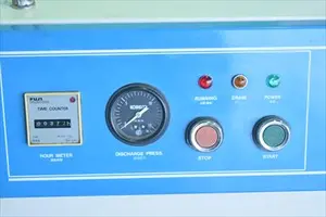 コンプレッサー