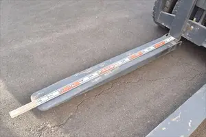 フォークリフト