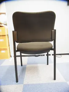 【再値下げ】中古・4脚セット／コクヨ会議用イス