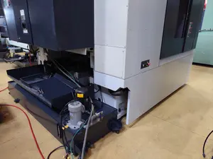 立型マシニングセンター(P007984)