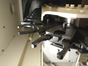 立型マシニングセンター(P007801)