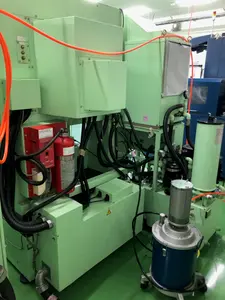 ワイヤーカット放電加工機