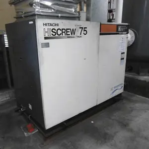 コンプレッサー　HISCREW V75