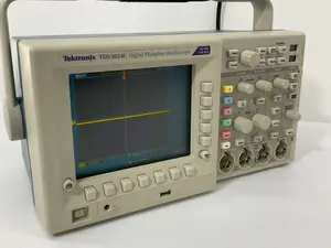 TDS3014C(校正済) デジタルオシロスコープ