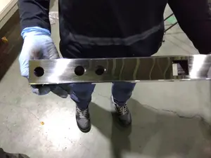 高性能チューブファイバーレーザー加工機(新台販売)