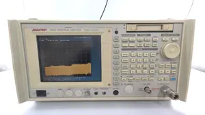 R3273 スペクトラムアナライザ、100 Hz～26.5 GHz